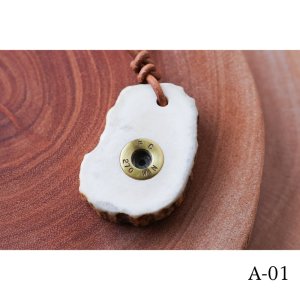 画像1: 鹿角輪切　ネックレス　手作り1点もの　【ネコポス送料無料】[A-01]