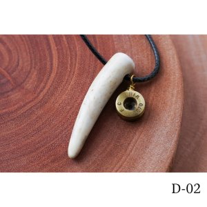 画像1: 鹿角尖端銃弾　ネックレス　手作り1点もの　【ネコポス送料無料】[D-02]