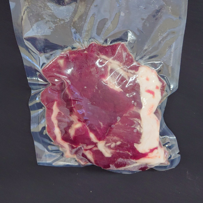 こっそり販売　ヒグマ　クビ肉　300g